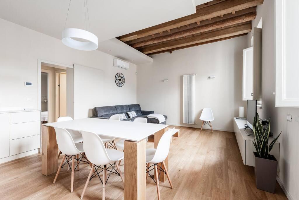 Apartament Centro Lucca Vicolo San Pierino 8 Zewnętrze zdjęcie